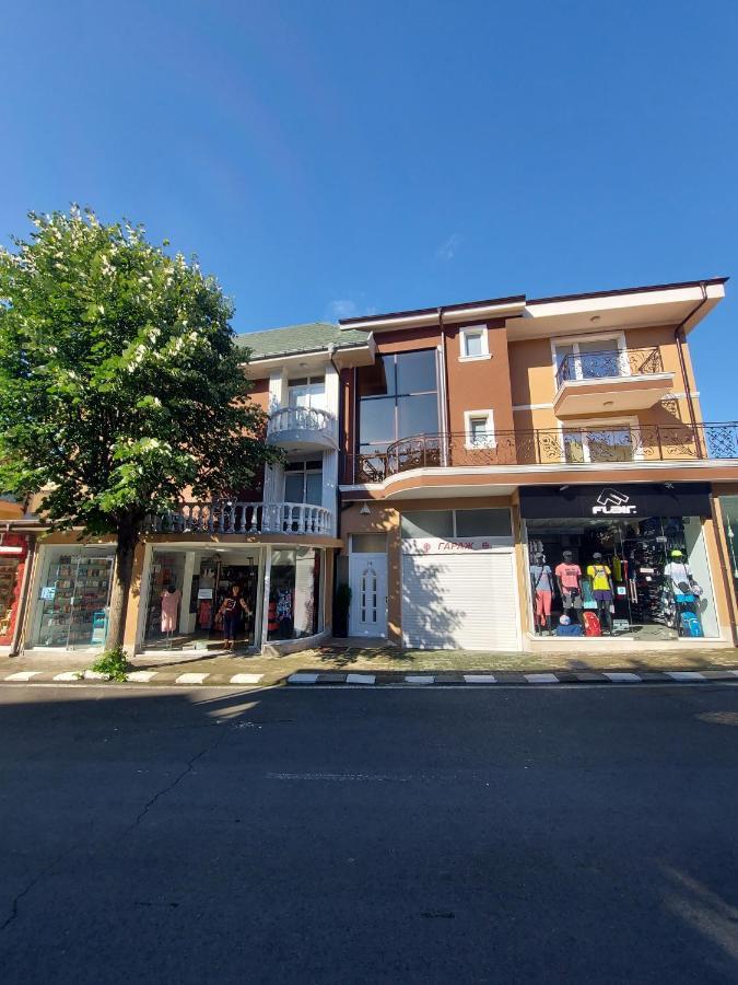 Guest House Rona - Free Parking And Sea View Sveti Vlas Esterno foto