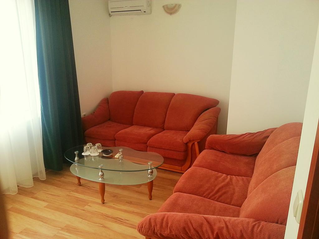 Guest House Rona - Free Parking And Sea View Sveti Vlas Esterno foto